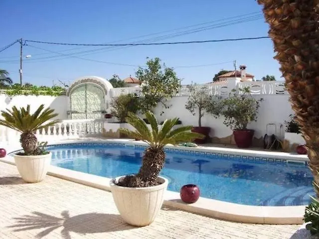 Holiday home Mooie Vrijstaande Vakantiewoning Met Prive-Zwembad Miami Playa Spain